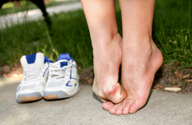 come curare il fungo dellunghia del piede